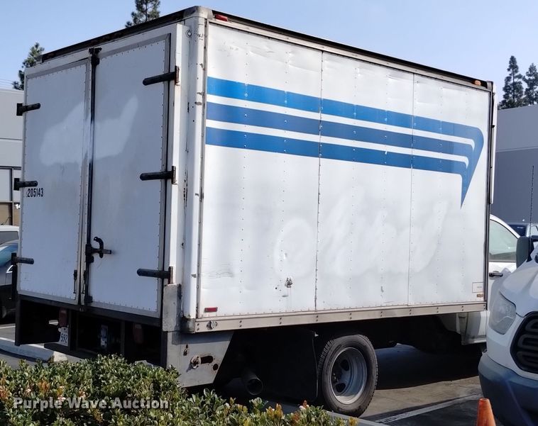 image for item DQ6177 2018 Chevrolet Silverado 3500HD  box truck