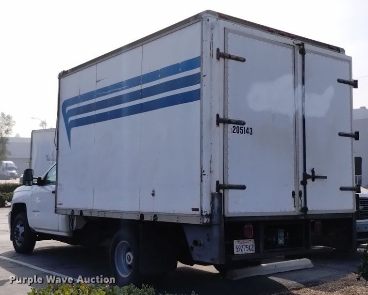 image for item DQ6177 2018 Chevrolet Silverado 3500HD  box truck