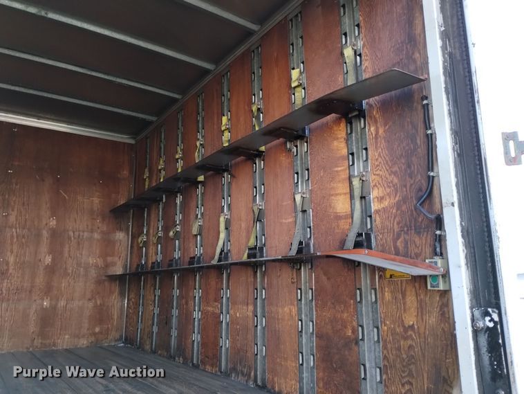 image for item DQ6177 2018 Chevrolet Silverado 3500HD  box truck