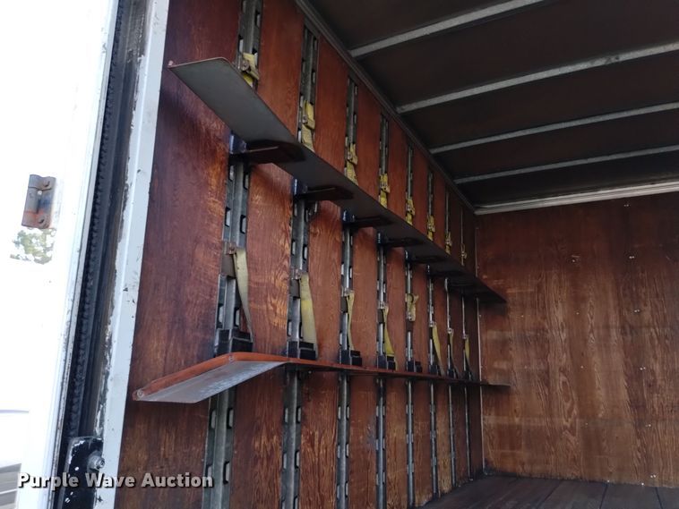 image for item DQ6177 2018 Chevrolet Silverado 3500HD  box truck