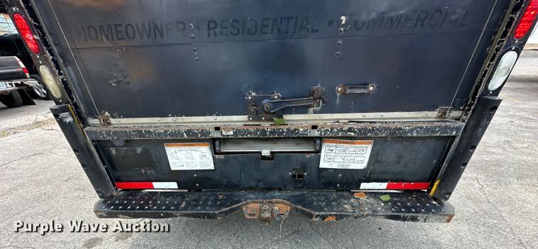 image for item DR2703 2012 GMC Magnavan box truck