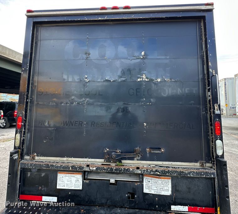 image for item DR2703 2012 GMC Magnavan box truck