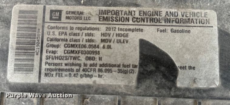 image for item DR2703 2012 GMC Magnavan box truck