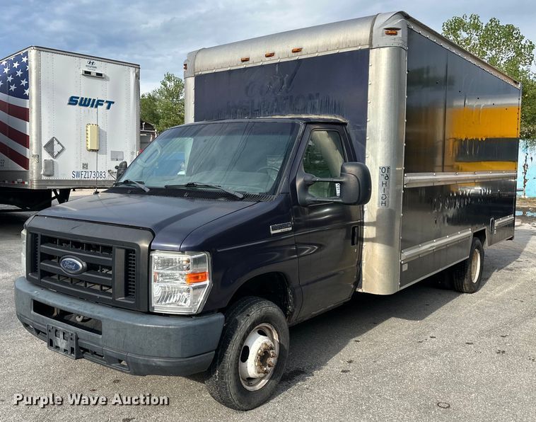 image for item DR2704 2012 Ford E350 Super Duty box truck