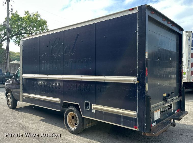 image for item DR2704 2012 Ford E350 Super Duty box truck