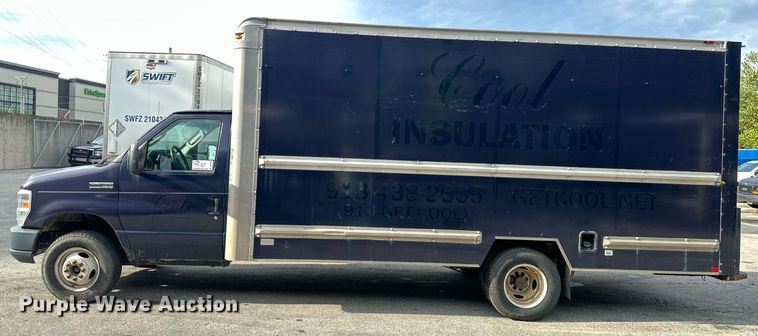 image for item DR2704 2012 Ford E350 Super Duty box truck