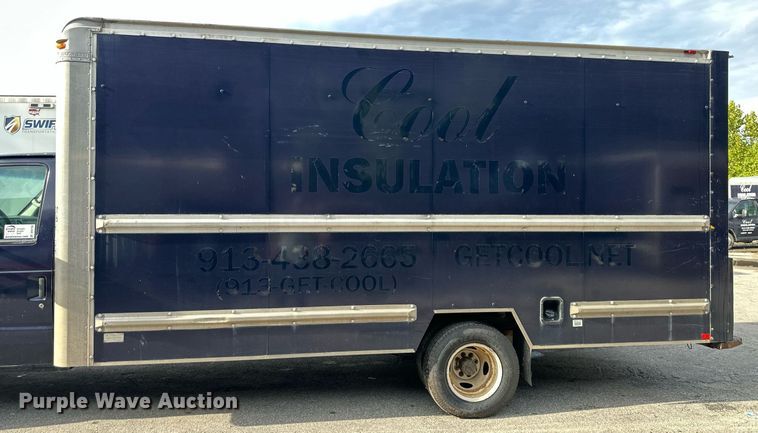 image for item DR2704 2012 Ford E350 Super Duty box truck