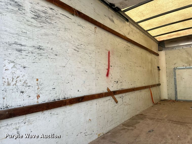 image for item DR2704 2012 Ford E350 Super Duty box truck