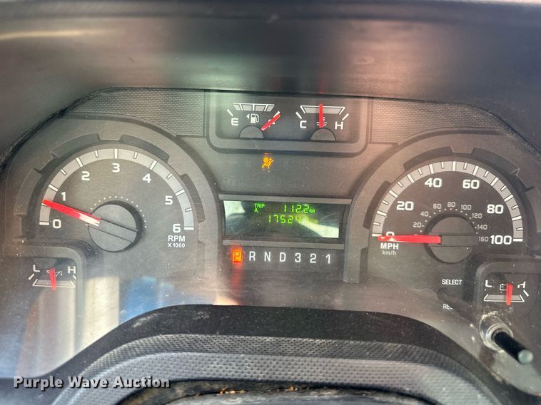 image for item DR2704 2012 Ford E350 Super Duty box truck