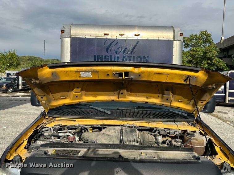 image for item DR2704 2012 Ford E350 Super Duty box truck