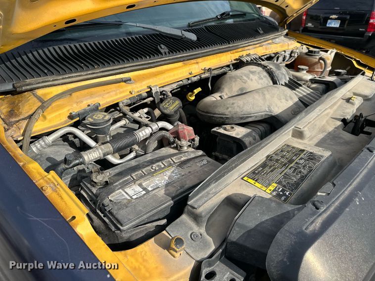 image for item DR2704 2012 Ford E350 Super Duty box truck