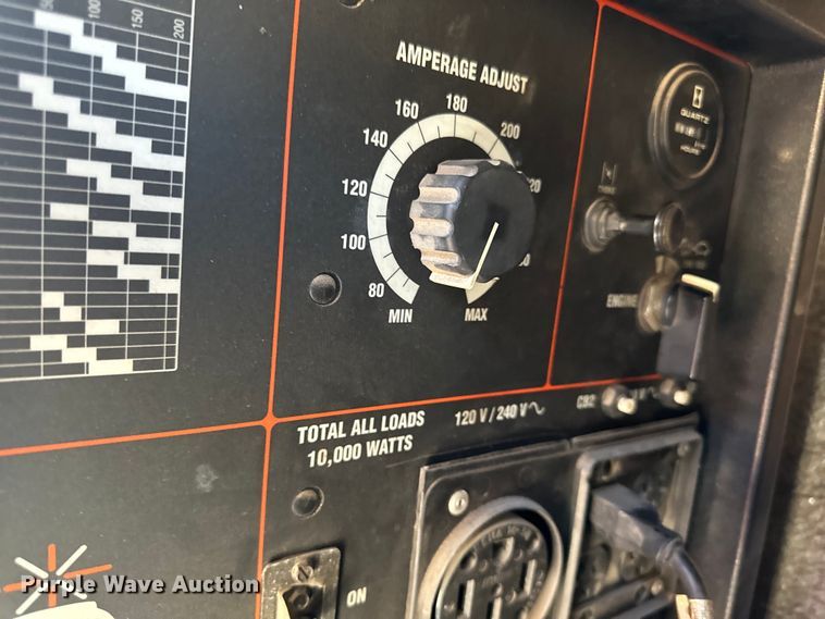 image for item DR2706 1994 Freightliner  Cascadia ambulance