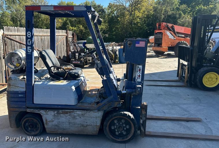 image for item DR2718 Komatsu FG25S-11 forklift