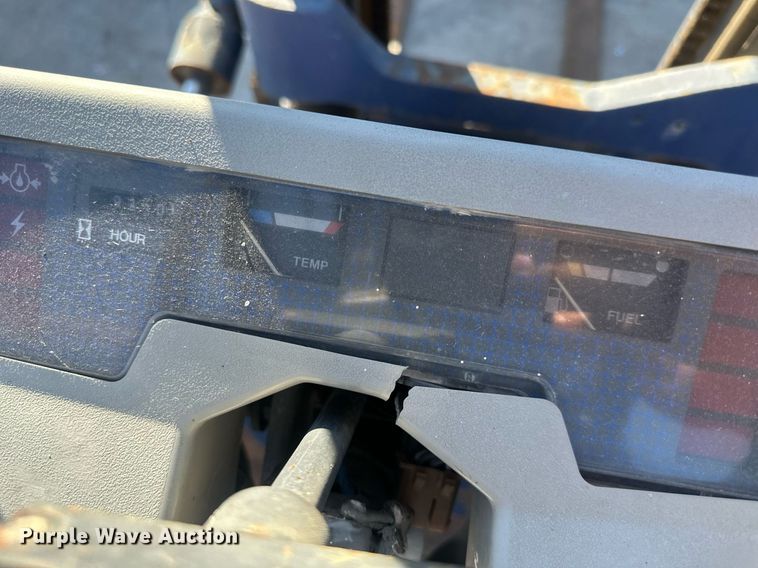 image for item DR2718 Komatsu FG25S-11 forklift