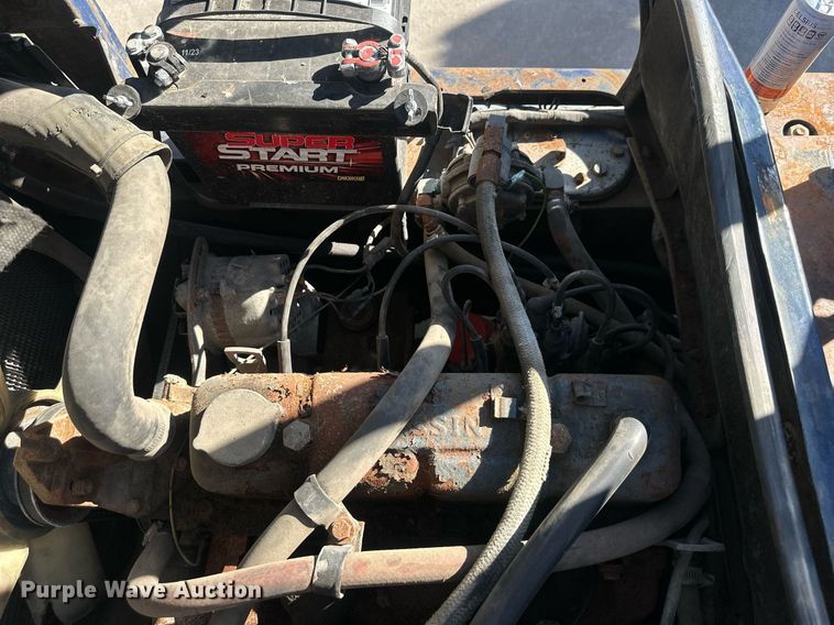 image for item DR2718 Komatsu FG25S-11 forklift