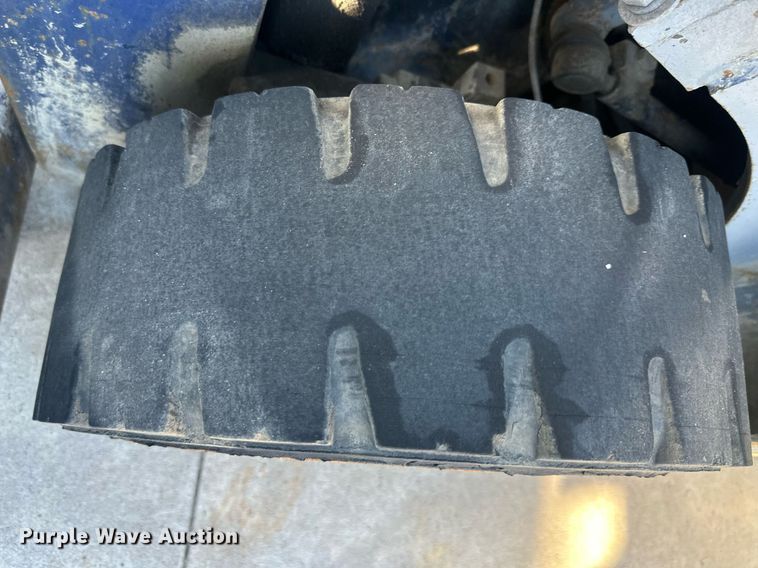 image for item DR2718 Komatsu FG25S-11 forklift