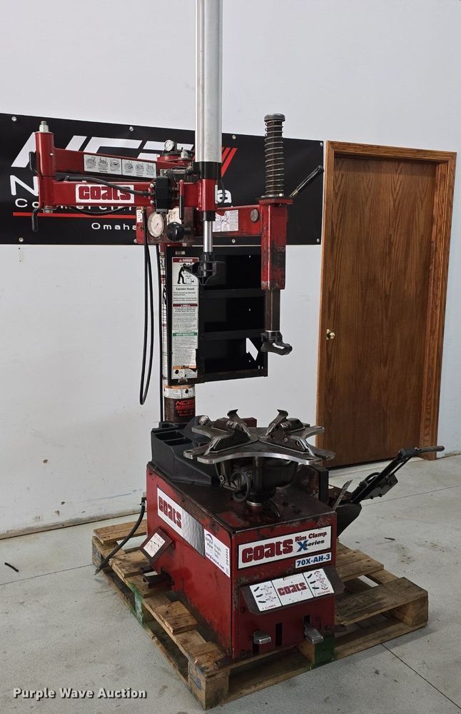 image for item DS4844 Coats Rim Clamp X Series 70X-AH-3 tire machine