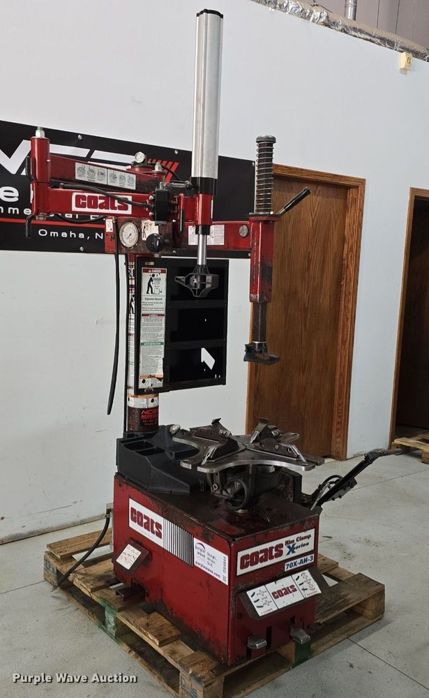 image for item DS4844 Coats Rim Clamp X Series 70X-AH-3 tire machine