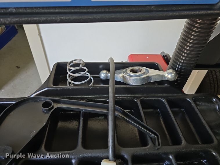 image for item DS4845 Coats 1250 Direct Drive tire balancer