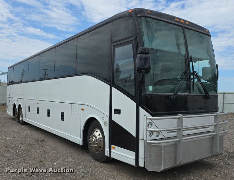 image for item DS4853 2007 Van Hool C2045 coach bus