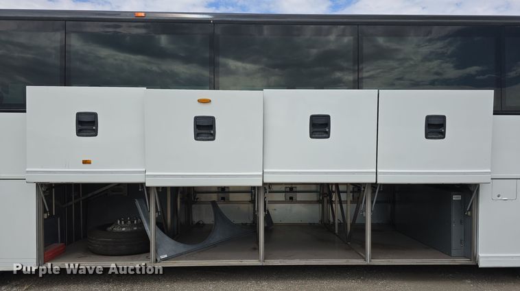 image for item DS4853 2007 Van Hool C2045 coach bus