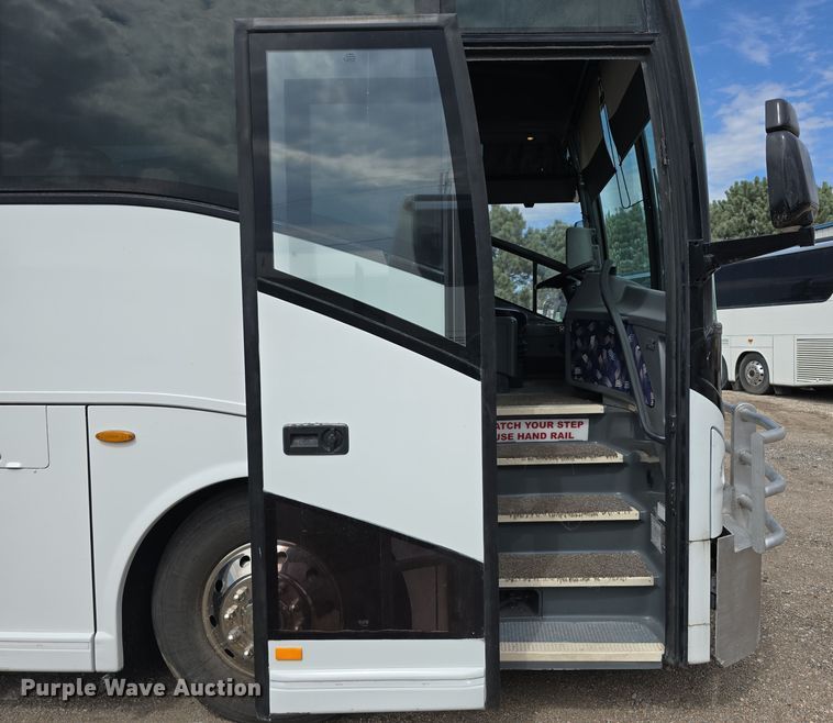 image for item DS4853 2007 Van Hool C2045 coach bus