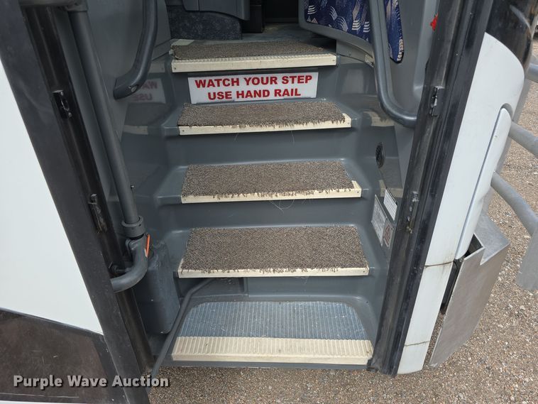 image for item DS4853 2007 Van Hool C2045 coach bus