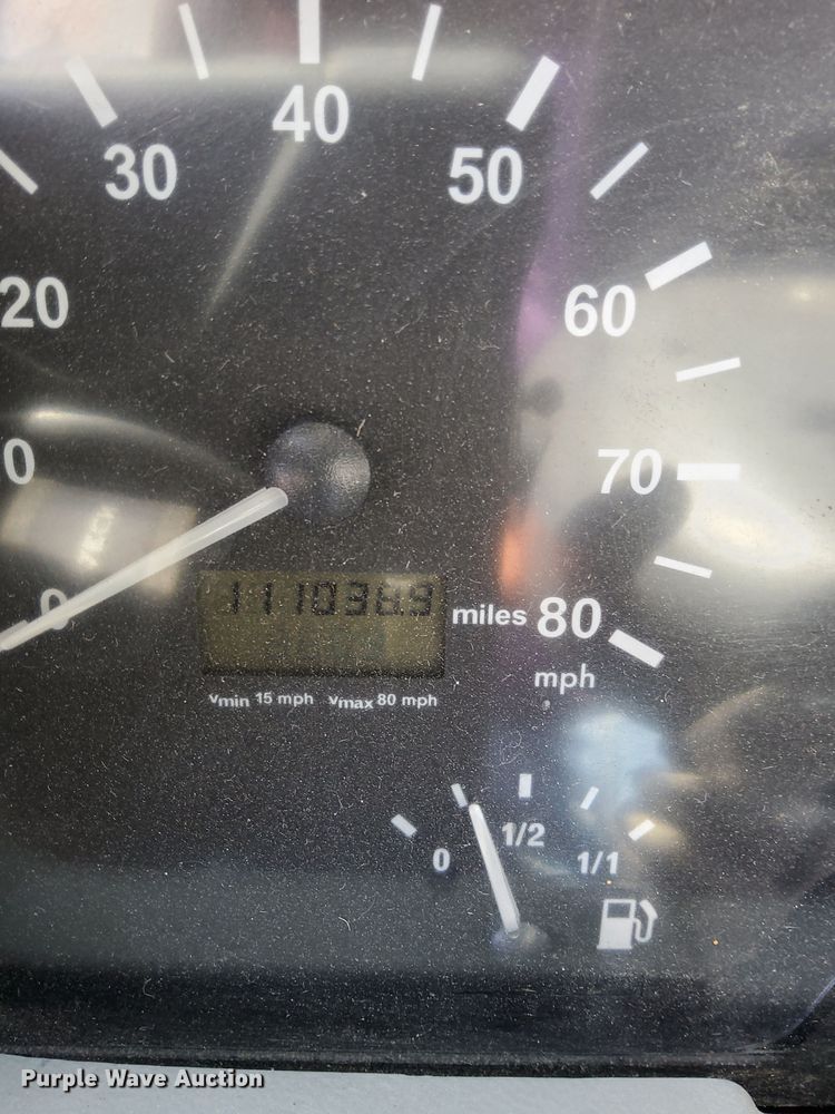 image for item DS4853 2007 Van Hool C2045 coach bus