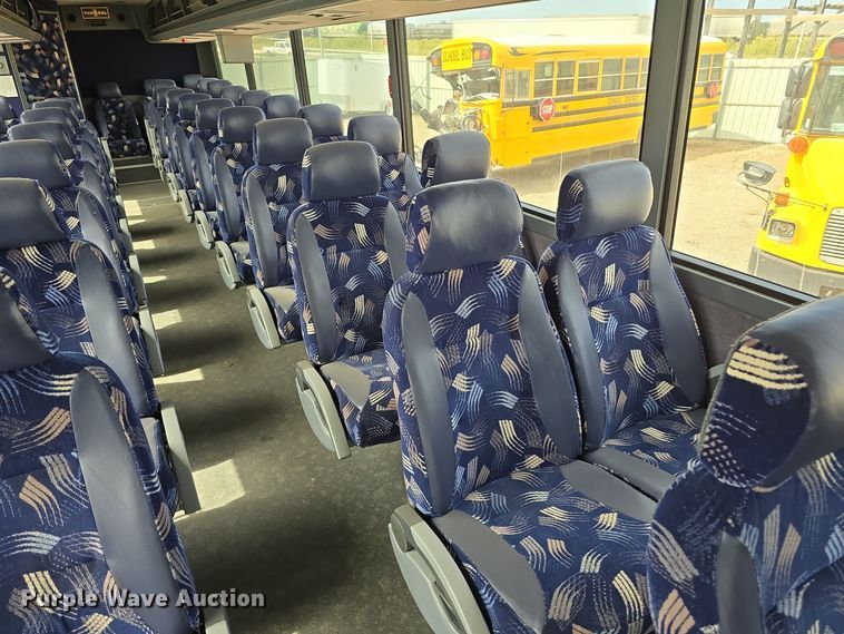 image for item DS4853 2007 Van Hool C2045 coach bus