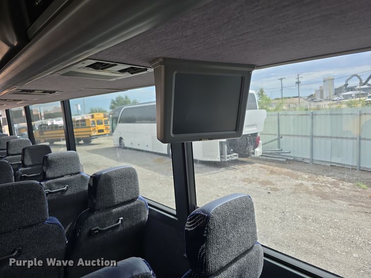 image for item DS4853 2007 Van Hool C2045 coach bus