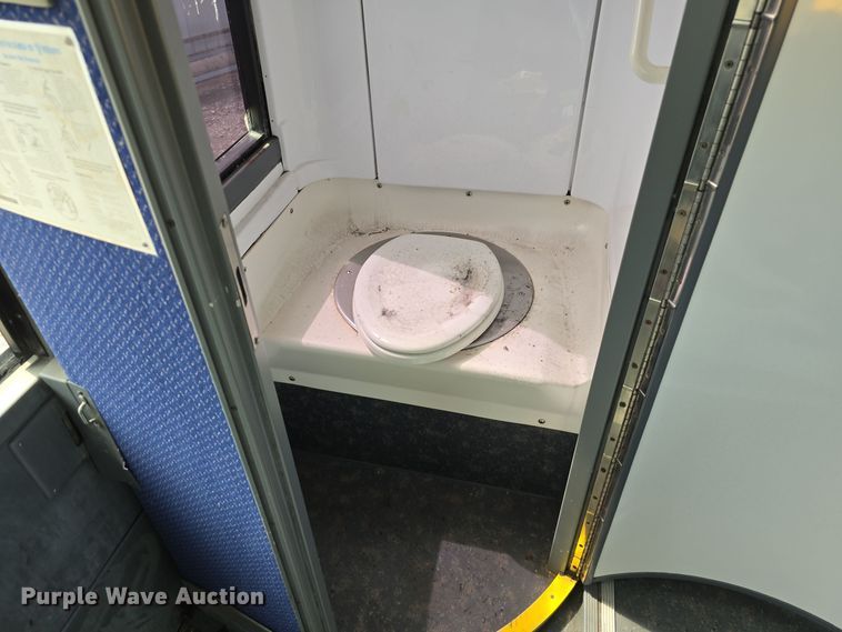 image for item DS4853 2007 Van Hool C2045 coach bus