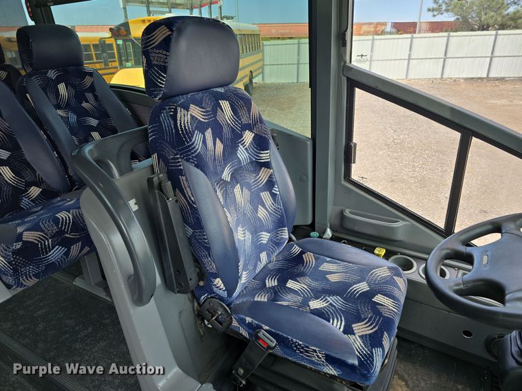 image for item DS4853 2007 Van Hool C2045 coach bus