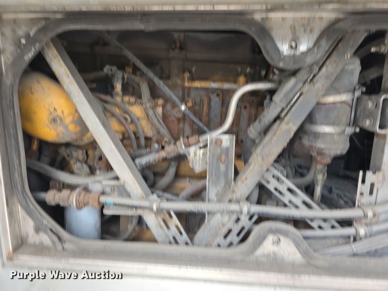 image for item DS4853 2007 Van Hool C2045 coach bus