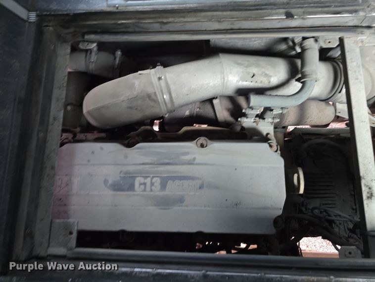 image for item DS4853 2007 Van Hool C2045 coach bus