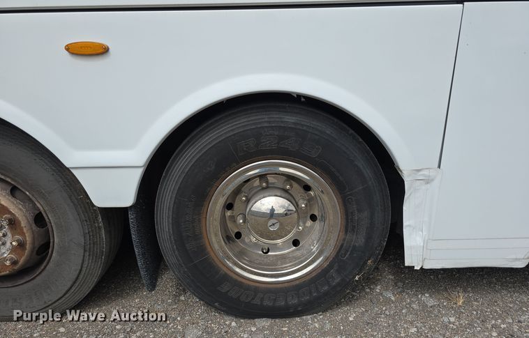 image for item DS4853 2007 Van Hool C2045 coach bus