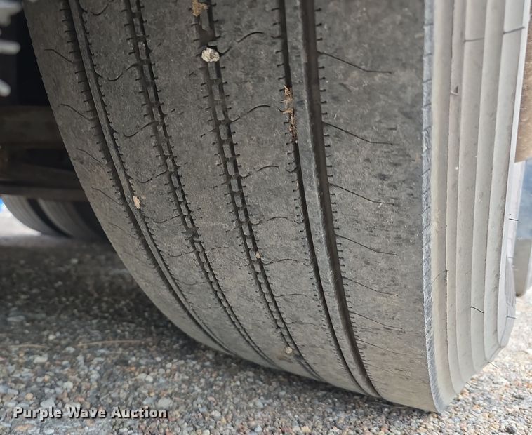 image for item DS4853 2007 Van Hool C2045 coach bus