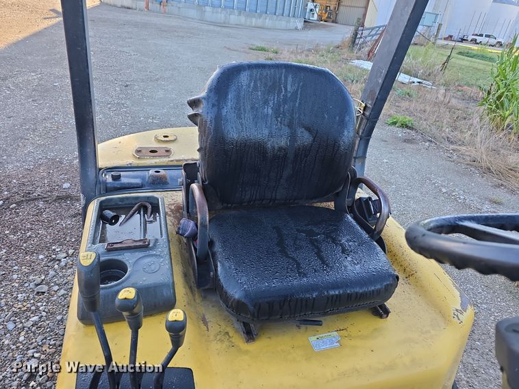 image for item DS4877 Daewoo G25E-3 forklift