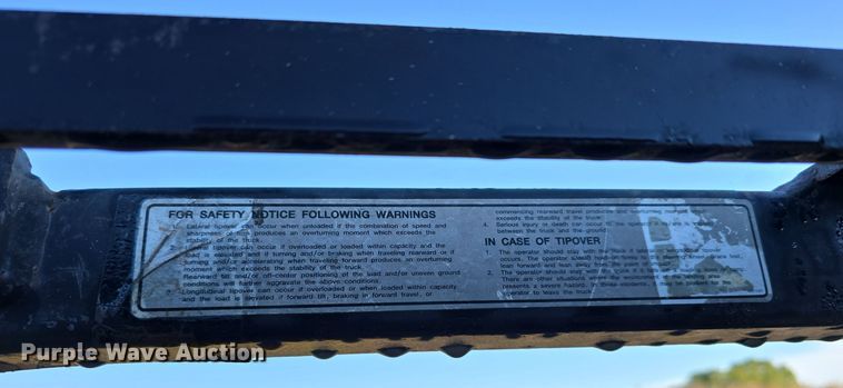 image for item DS4877 Daewoo G25E-3 forklift