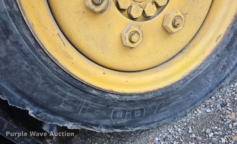 image for item DS4877 Daewoo G25E-3 forklift