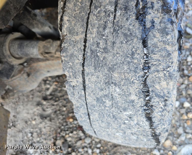 image for item DS4877 Daewoo G25E-3 forklift