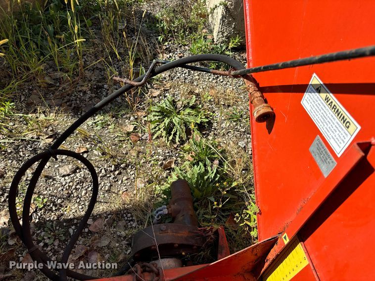 image for item DT2008 Down Easter spreader 