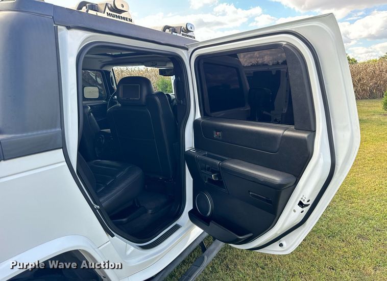 image for item DT2017 2007 Hummer  H2 SUV
