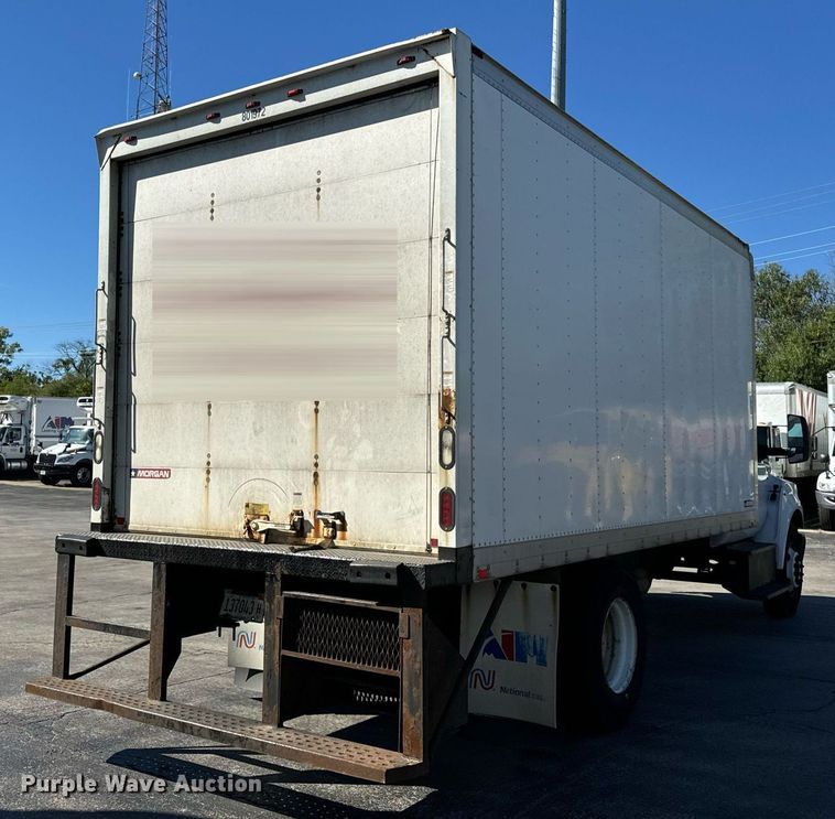 image for item DT2023 2018 Ford F650 Super Duty  box truck