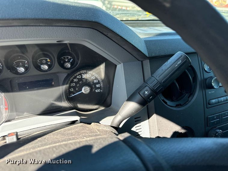 image for item DT2023 2018 Ford F650 Super Duty  box truck