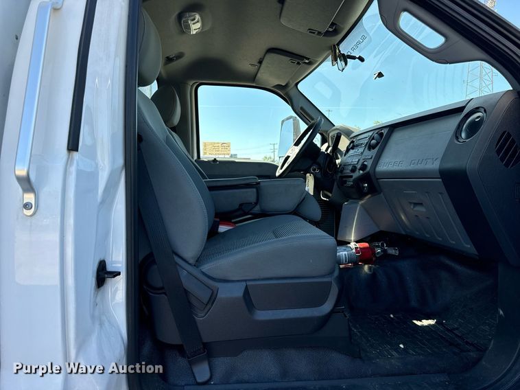 image for item DT2023 2018 Ford F650 Super Duty  box truck