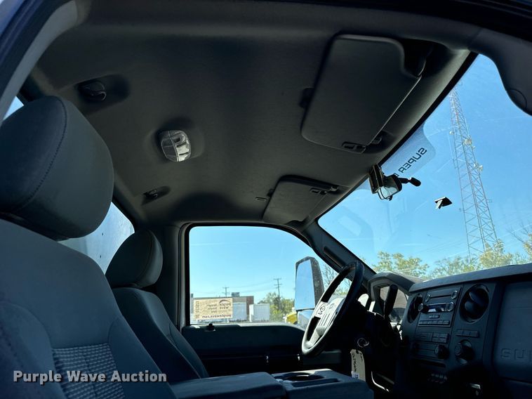 image for item DT2023 2018 Ford F650 Super Duty  box truck