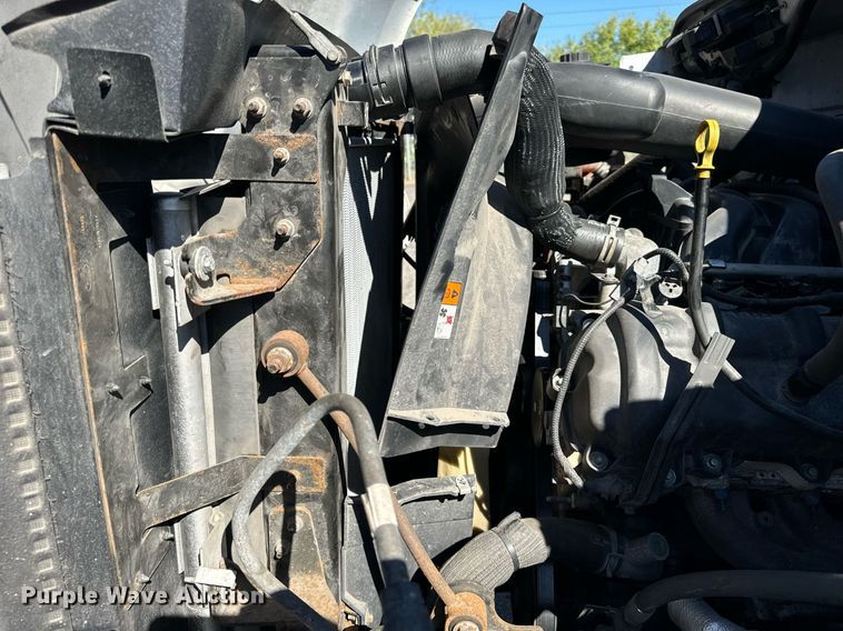 image for item DT2023 2018 Ford F650 Super Duty  box truck