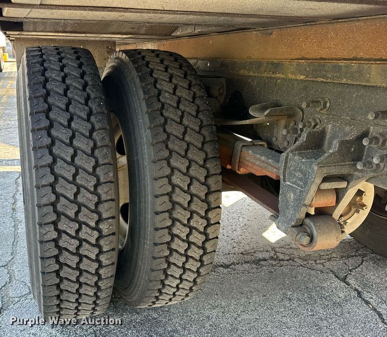 image for item DT2023 2018 Ford F650 Super Duty  box truck