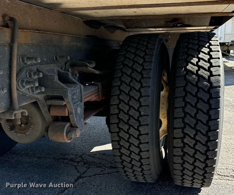 image for item DT2023 2018 Ford F650 Super Duty  box truck