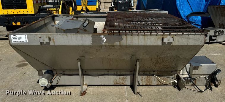 image for item DT2024 Swenson  spreader 